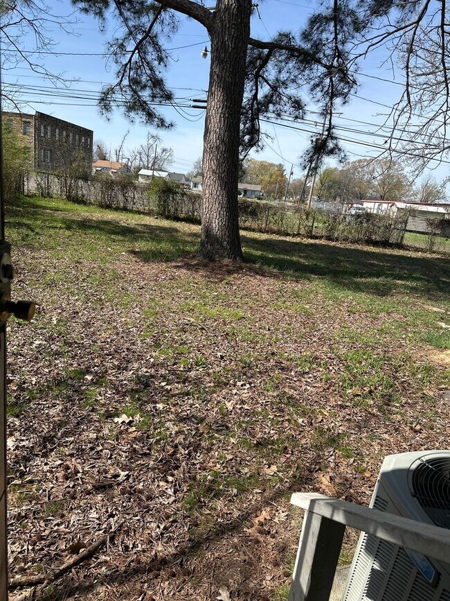 Building Photo - Home for rent