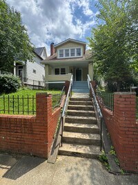 Building Photo - Brookland Three Bedroom House Available fo...