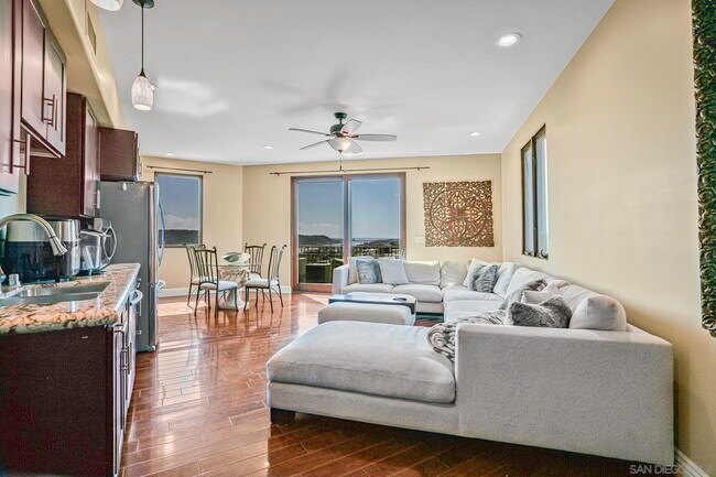 Building Photo - 7335 El Fuerte St