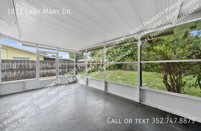 Building Photo - 1812 Lady Mary Dr