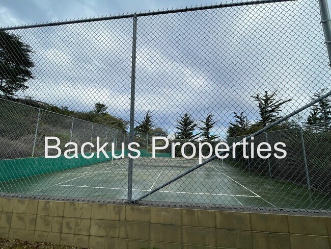 Building Photo - 2BD/2BA Condo in Del Rey Oaks – Great Location & Views