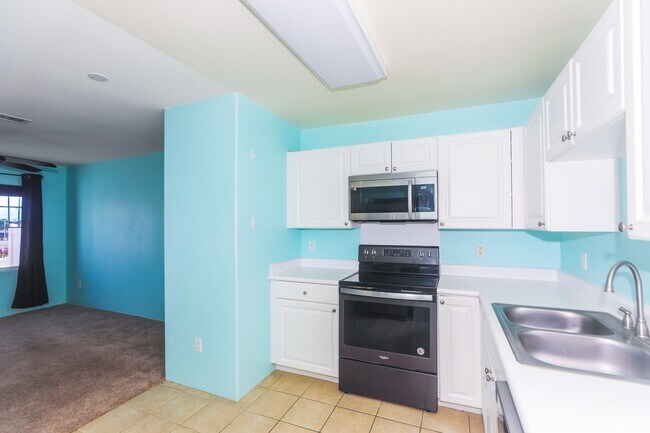 Building Photo - 91-1031 Kaimalie St. #4C3 - TJackson | 91-...