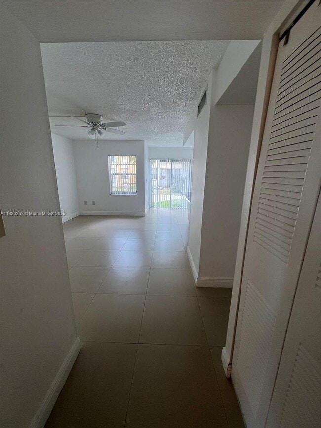 Building Photo - 9310 W Flagler St
