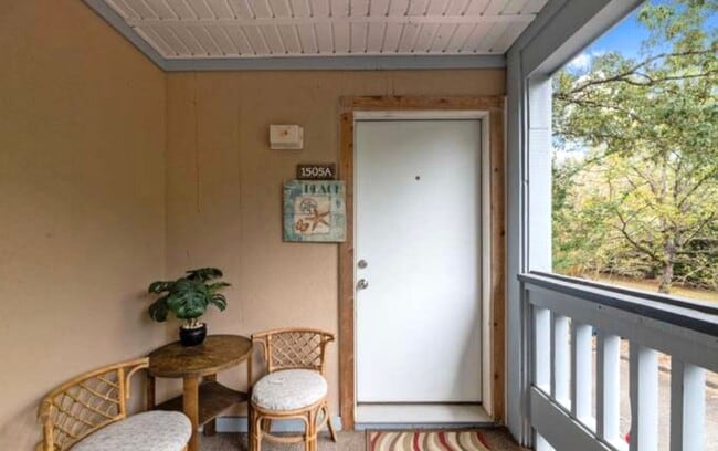 Building Photo - Beautifully Furnished Loft Condo in Fairfield Harbour Available Jan 5 - Utilities Included!