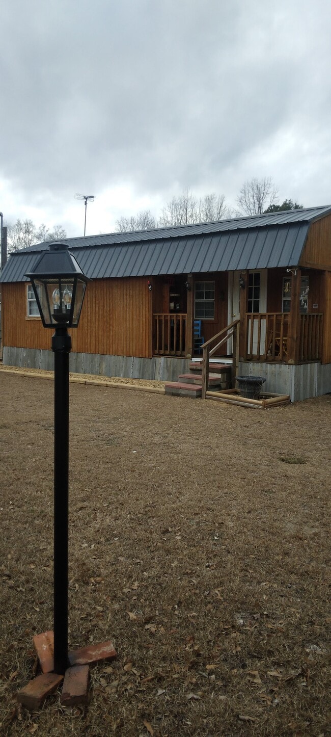 Building Photo - 50315 Becker Bottom Rd