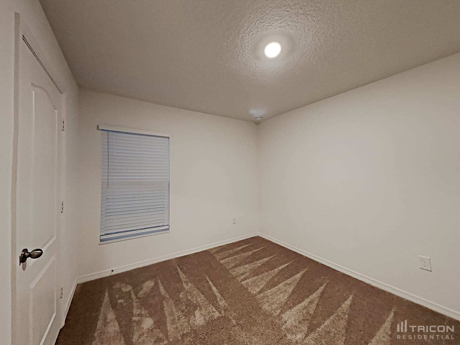 Building Photo - 6130 Dolostone Dr