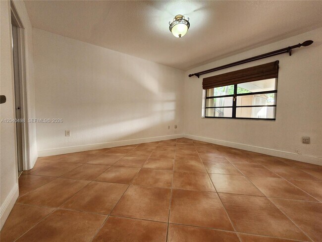 Building Photo - 13412 SW 17th Terrace Cir S