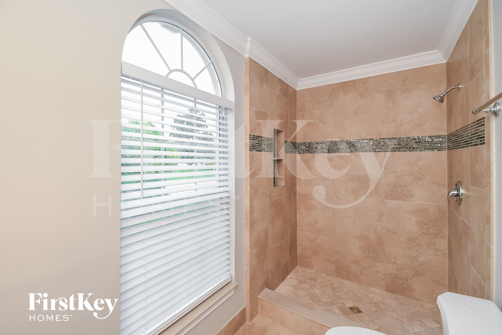 Building Photo - 12342 Carriann Cove Trail W