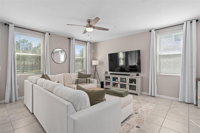 Building Photo - 2519 Sweet Viburnum Wy