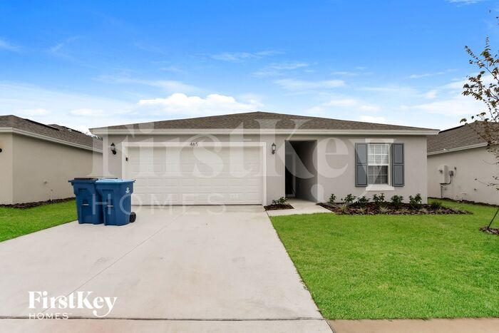 Primary Photo - 465 Earhart Dr