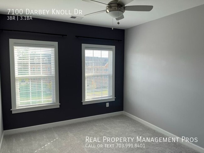 Building Photo - 7100 Darbey Knoll Dr