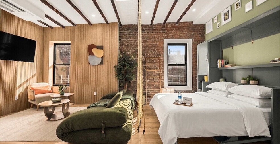 Building Photo - 143 Nevins St