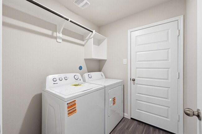 Building Photo - 14107 Balcones Fault Ct