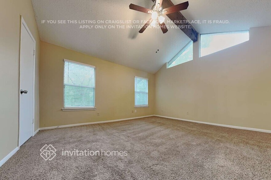 Building Photo - 11 Brentwood Oaks Ct