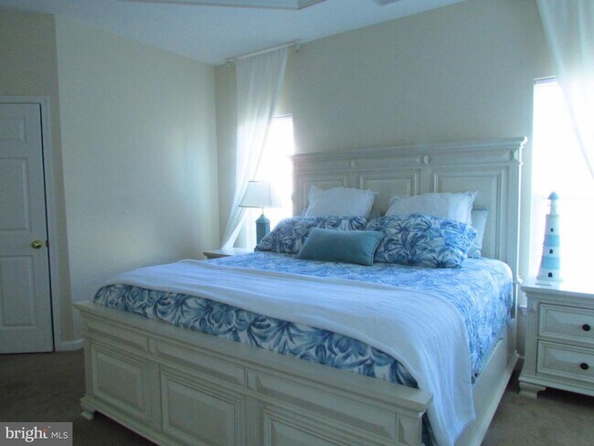 Building Photo - 25835 Teal Court