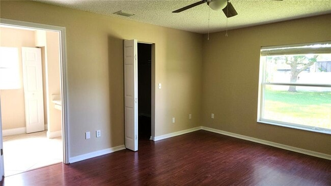 Building Photo - 37 Eagle Harbor Trail