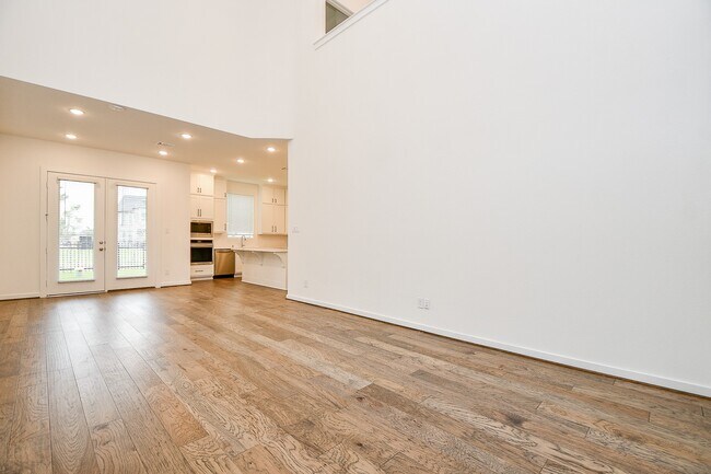 Building Photo - 6562 Scarlet Pond Ln