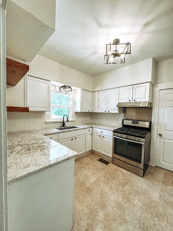 Building Photo - 309 N Dubellette St