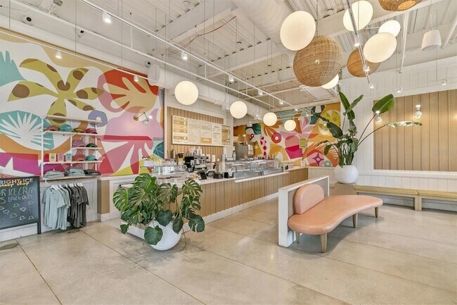 Building Photo - 12550 Galapagos Ct