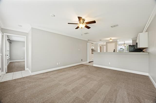 Building Photo - 1601 Elm St