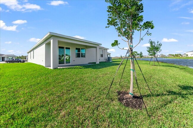 Building Photo - Brand-new 4-bedroom, 2-bathroom home for rent