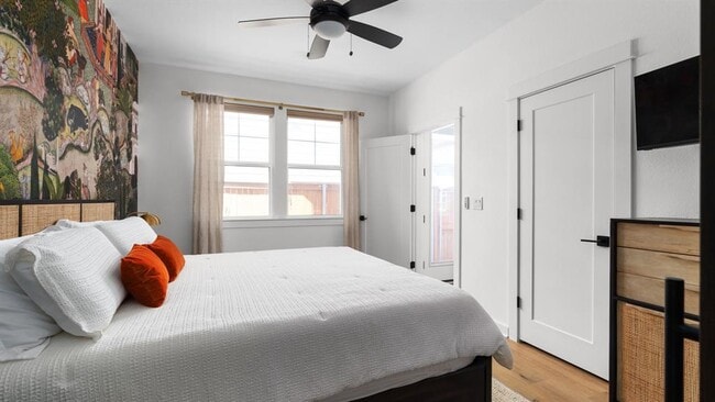 Building Photo - 2913 Chennault St