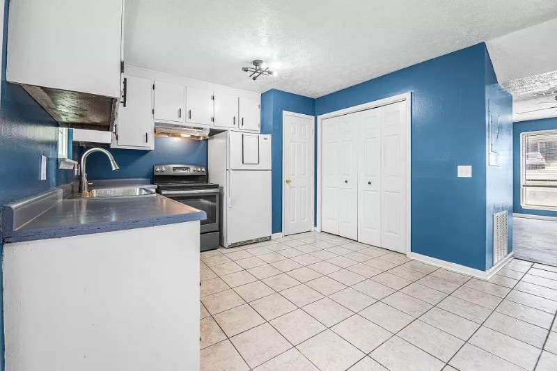 Building Photo - 1019 Green Valley Dr NW