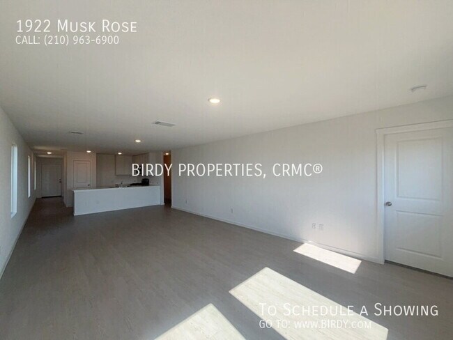 Building Photo - 1922 Musk Rose