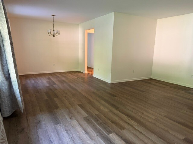 Building Photo - 6400 Cheri Lynn Dr