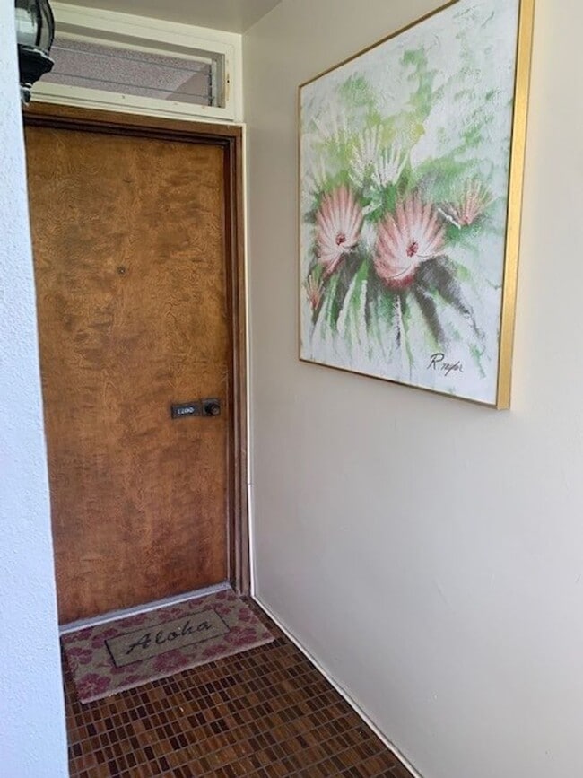 Building Photo - Mostly Furnished 2BR/2BA Condo – Ocean & M...
