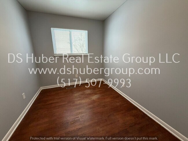 Building Photo - 133-135 Marsh Dr