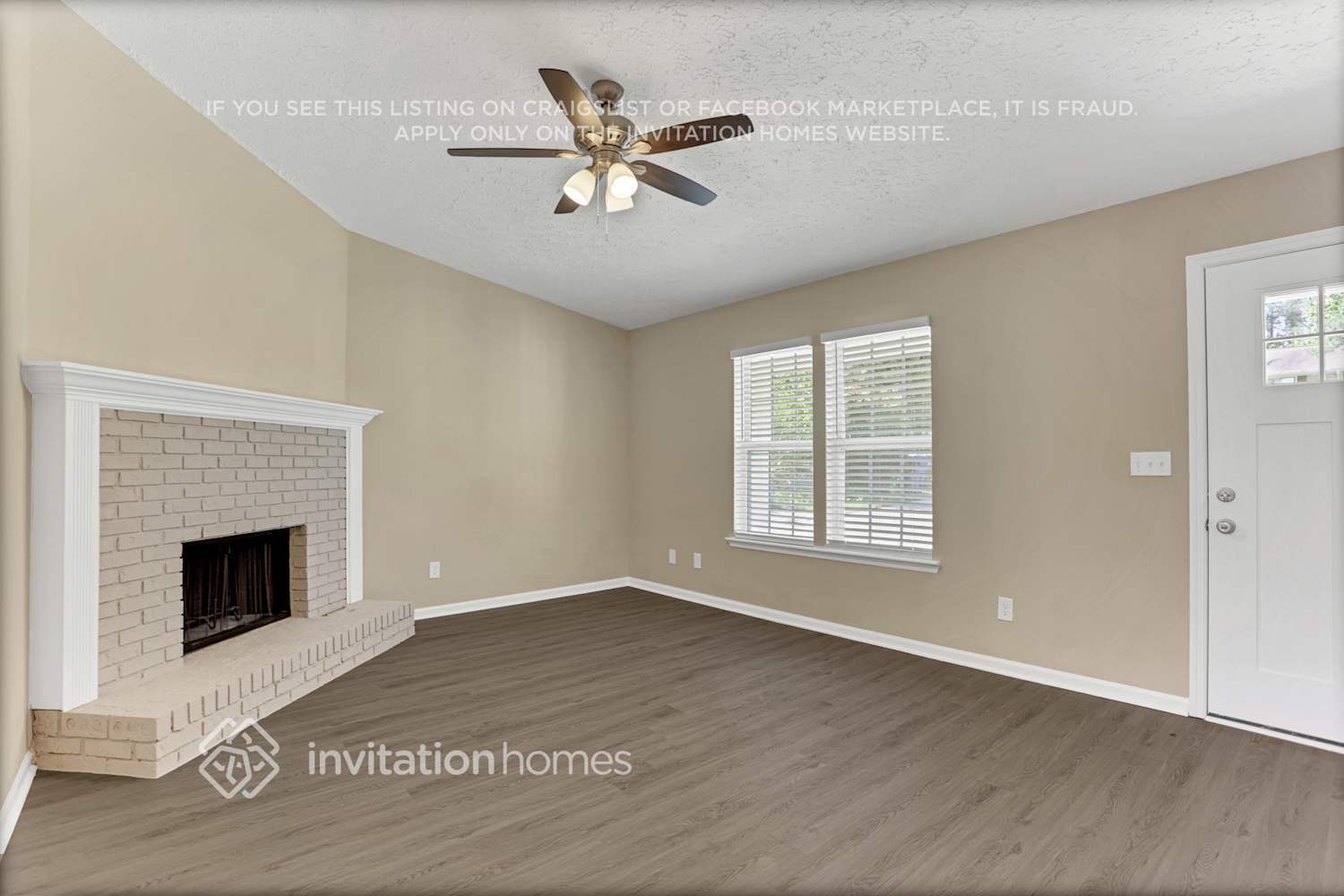 Building Photo - 3987 Majestic Dr SW
