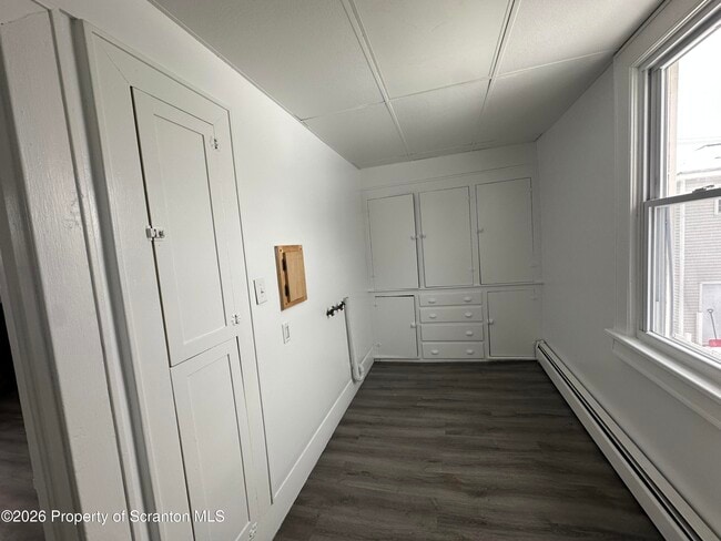 Building Photo - 214 Mayock St