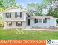 Building Photo - Coming HOME never felt so good!