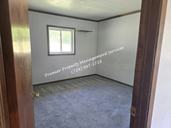Building Photo - 133 Kennard Rd