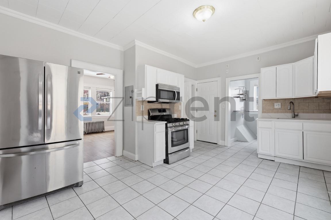 Building Photo - 1 Kavanaugh Way