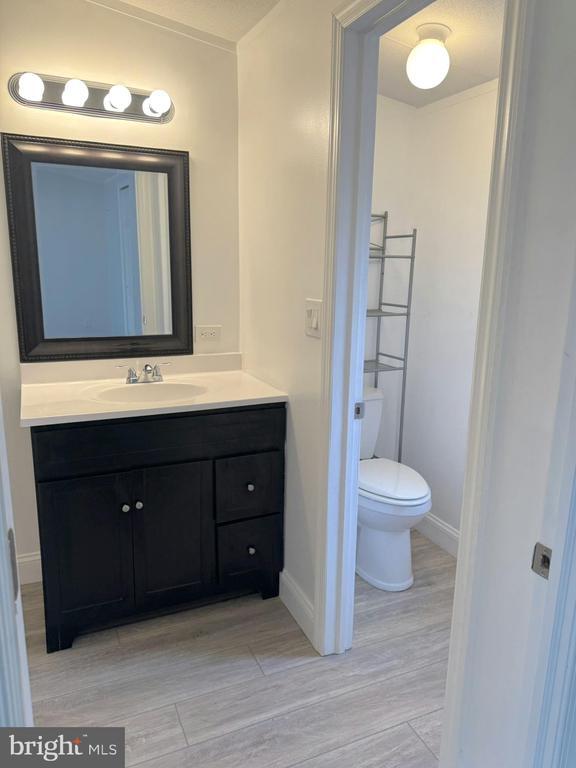 Building Photo - 1616 N Main St