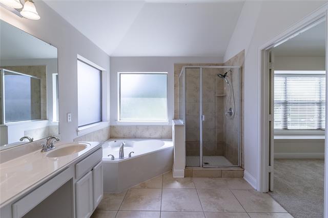 Building Photo - 405 Lakefront Ct