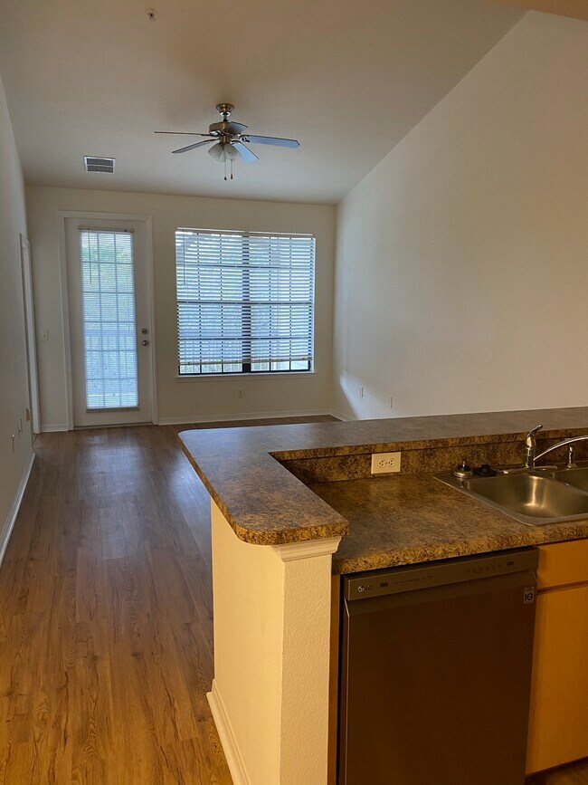 Building Photo - 12700 Bartram Park Blvd