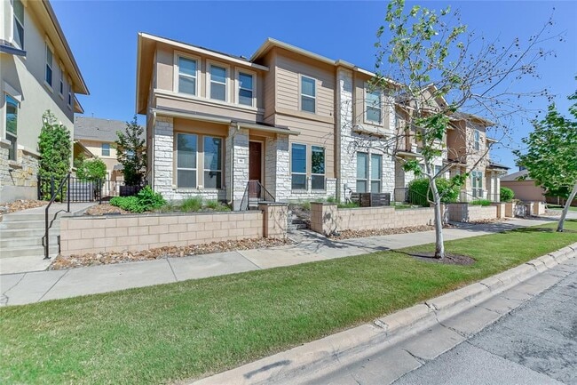 Building Photo - 6814 E Riverside Dr