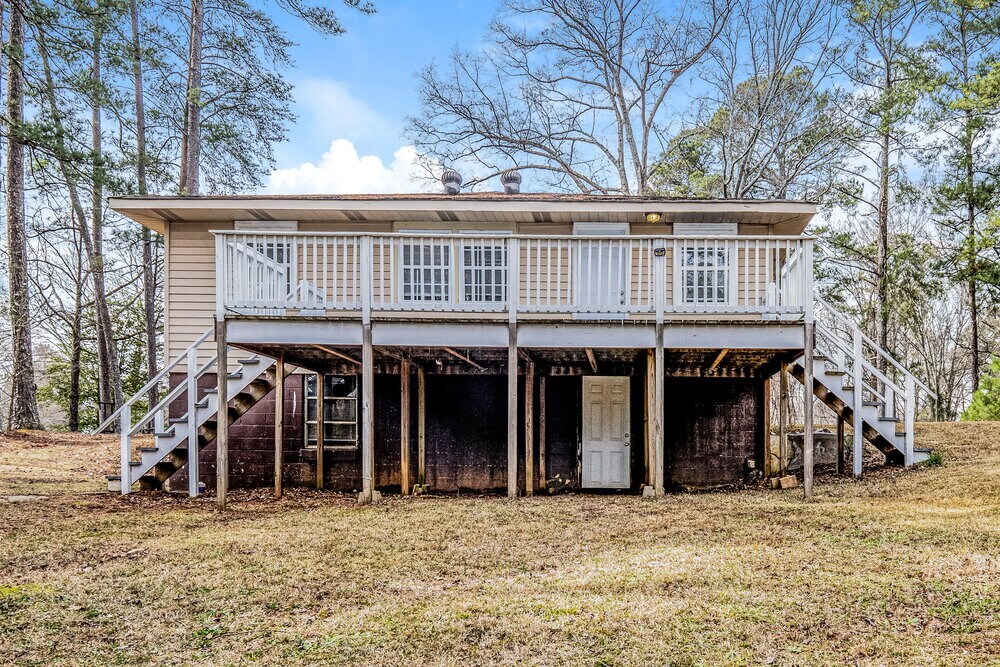 Building Photo - 1116 Hayes Rd