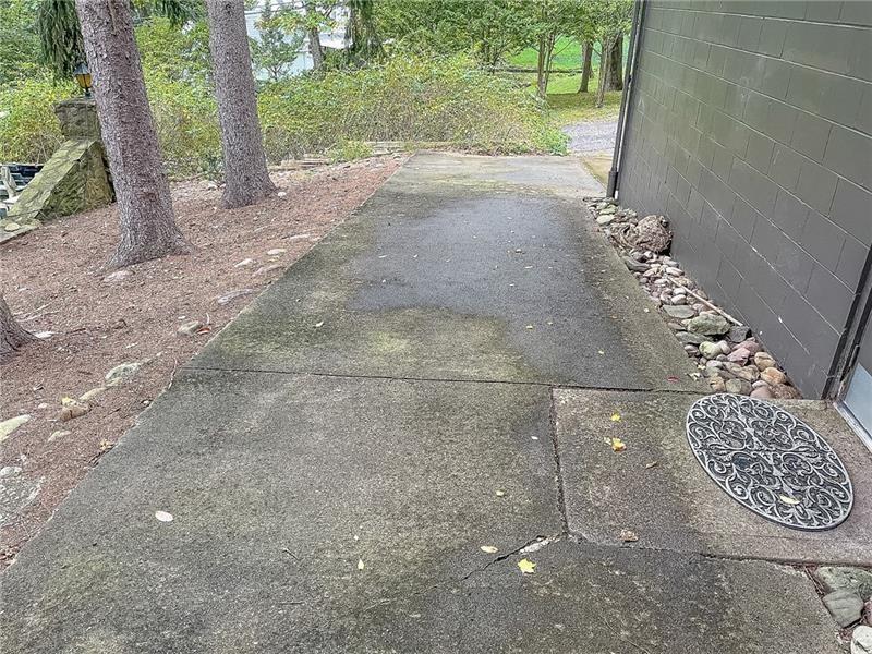 Building Photo - 3166 Babcock Blvd