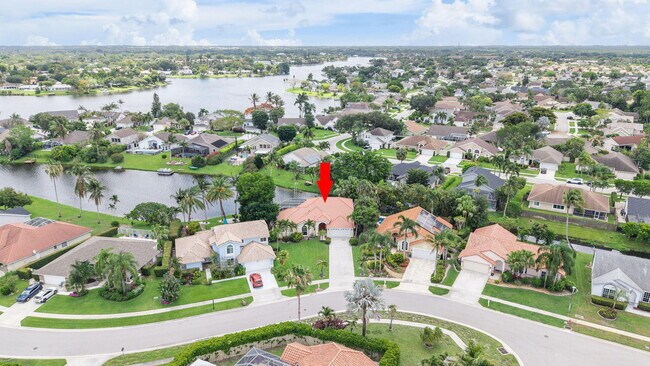 Building Photo - 1248 Lake Breeze Dr