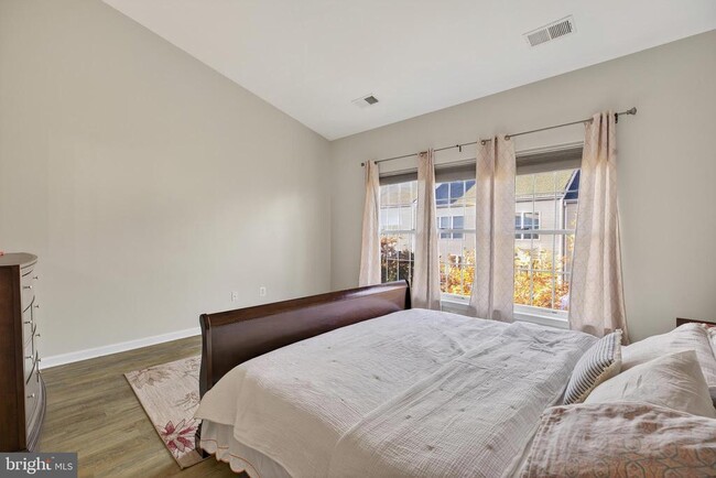 Building Photo - 25065 Riding Center Dr