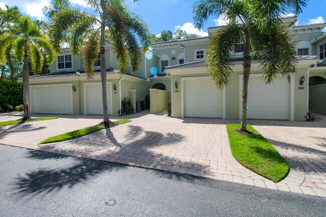 Building Photo - 1355 Mariposa Cir