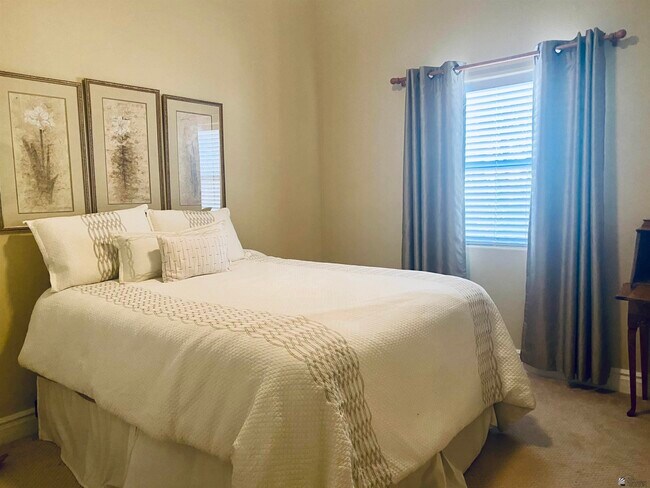 Building Photo - 11672 Mohawk St