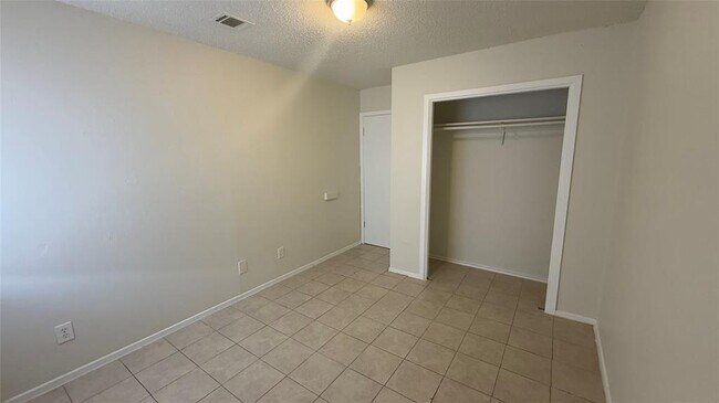 Building Photo - 8210 Sam Rayburn Dr