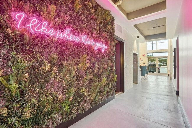 Building Photo - 2095 W Atlantic Ave