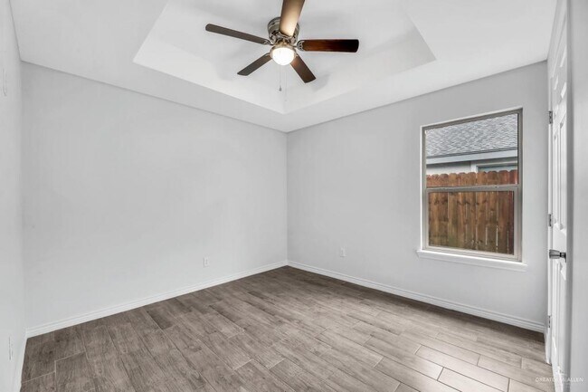 Building Photo - 13 W Sunset Valley St