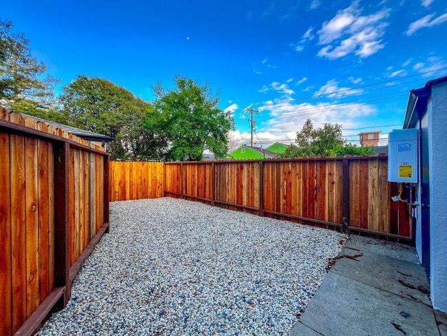 Building Photo - Yajome, 2100-2118*